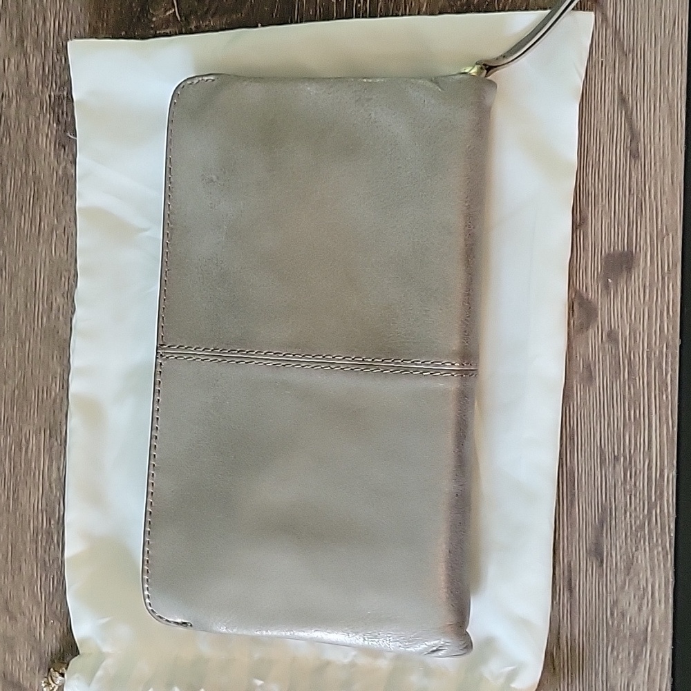 Hobo EVOLVE WRISTLET/ WALLET Granite Gold NWT